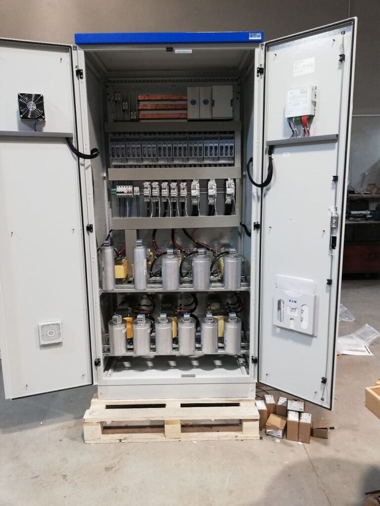 baterii-compensare-automate